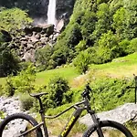 Rustico Porta شاليه بريساغو