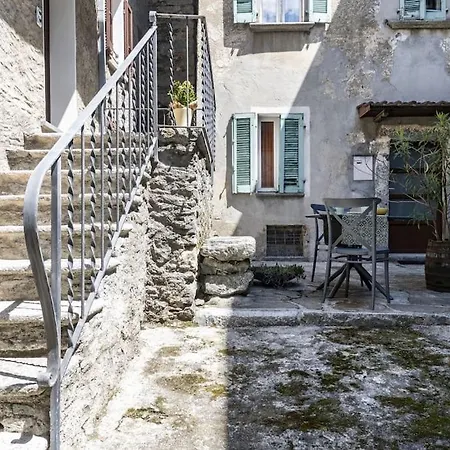 Rustico Porta